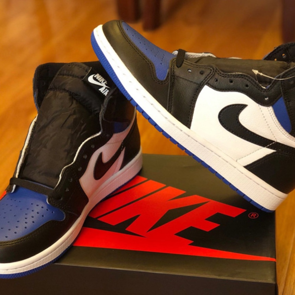 Retro 1s 💙